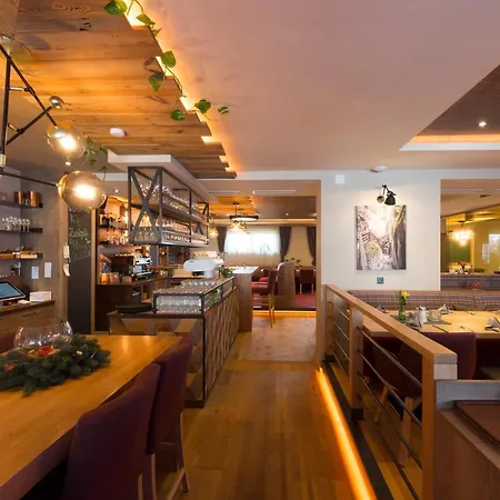 Gasthof Friedlwirt-kraftplatz Unken